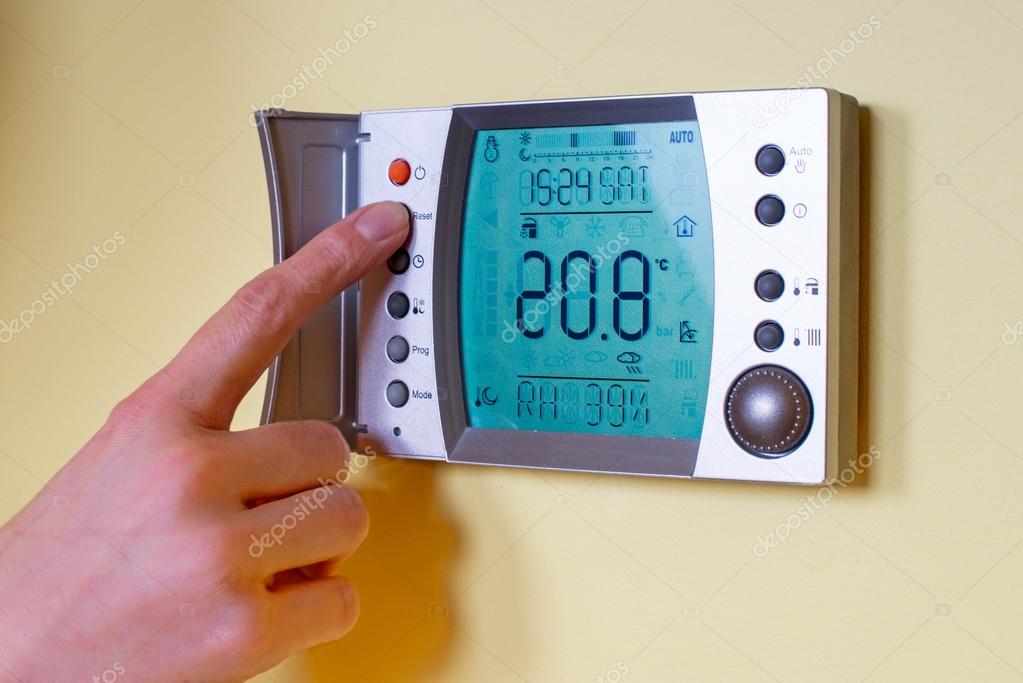 Termostato smart e dispositivi per efficienza energetica